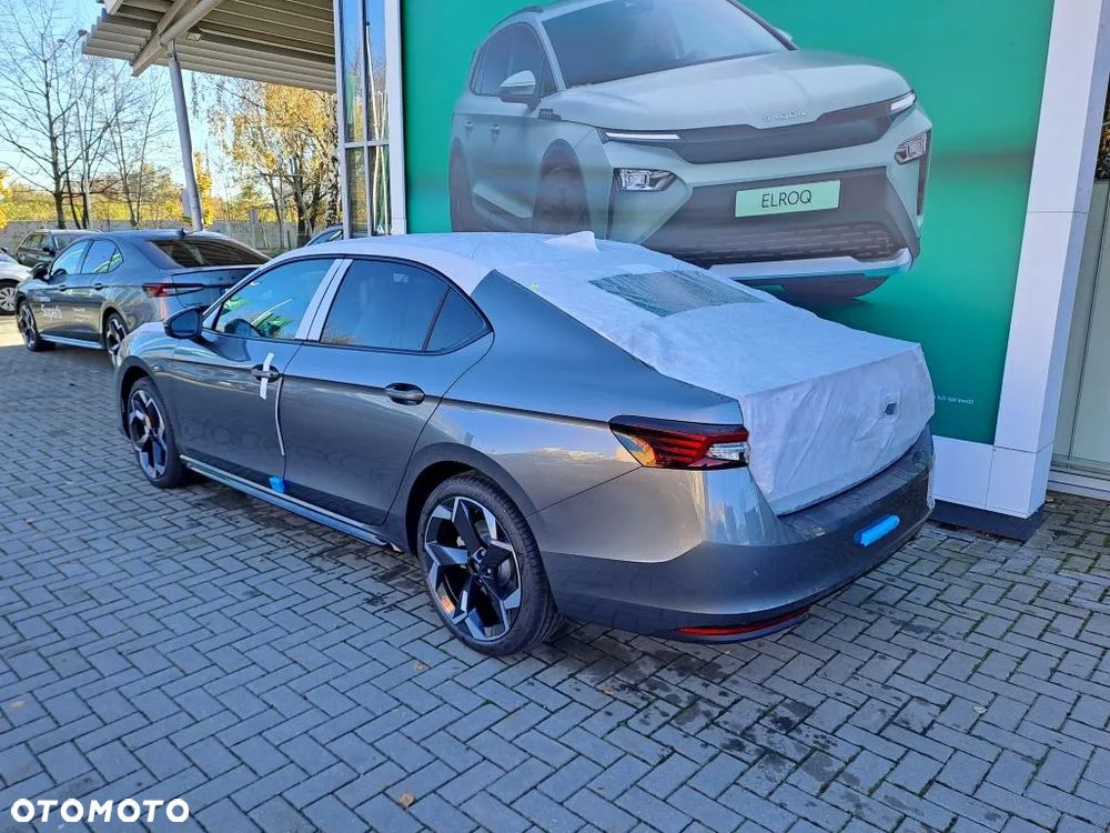 Skoda Superb 2.0 TSI Sportline DSG - 2