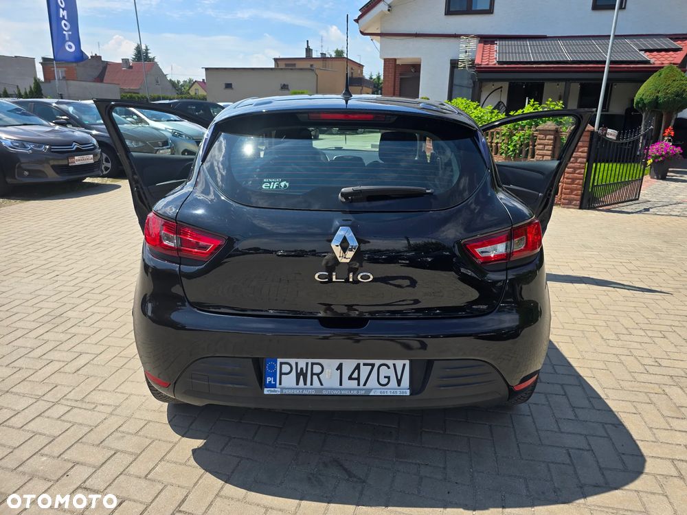Renault Clio - 22