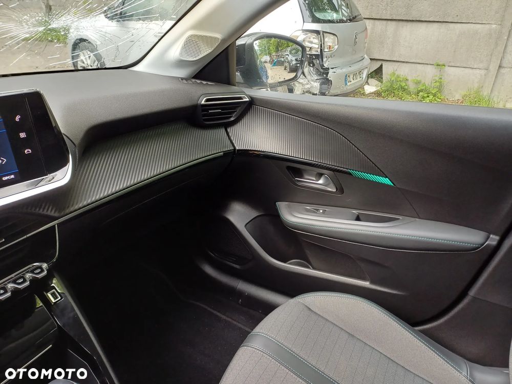 Peugeot 208 1.2 PureTech Allure S&S - 14