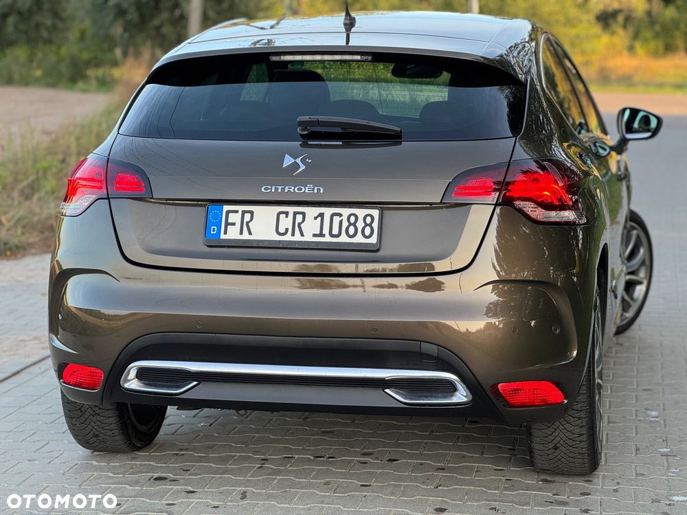 Citroën DS4 HDi 165 SportChic - 11