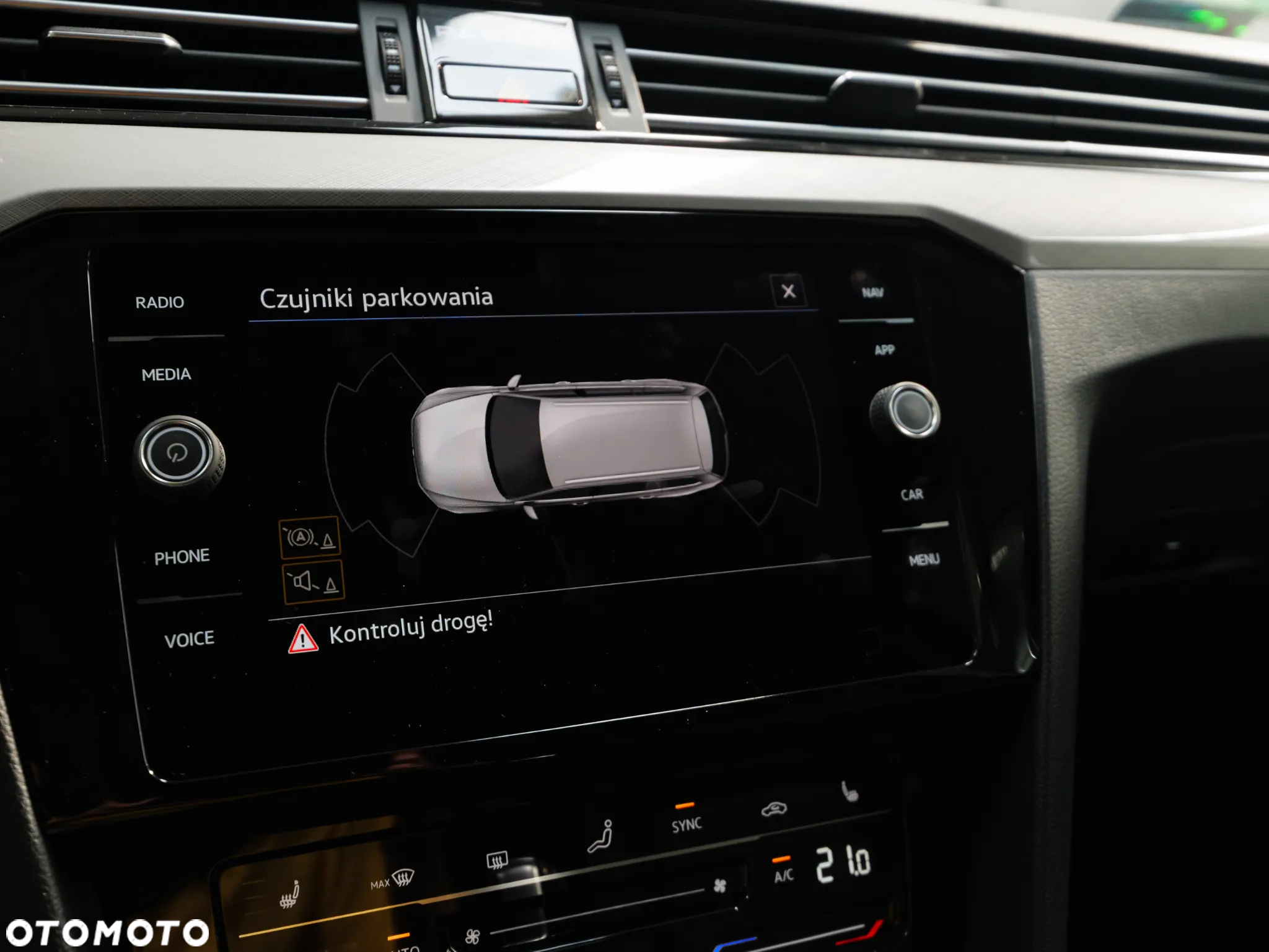 Volkswagen Passat 2.0 TDI EVO Business DSG - 32