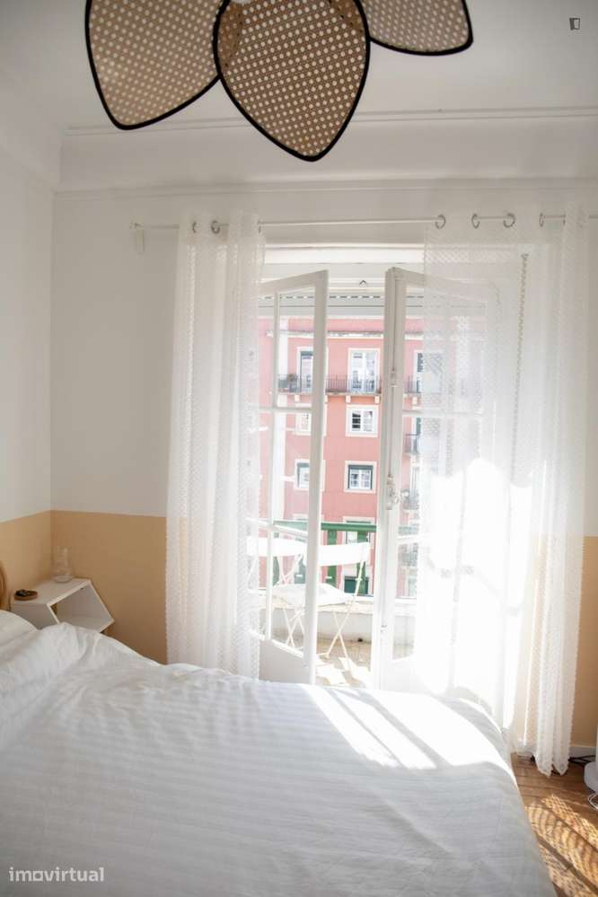Quarto - localizado em Alameda Lisbon - Grande imagem: 4/21