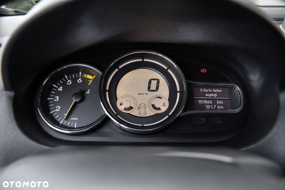 Renault Megane - 18