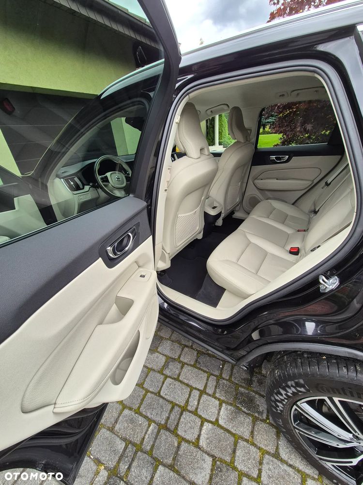 Volvo XC 60 T5 AWD Inscription - 6