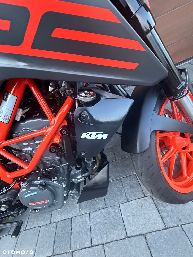 KTM Duke 125 - 8