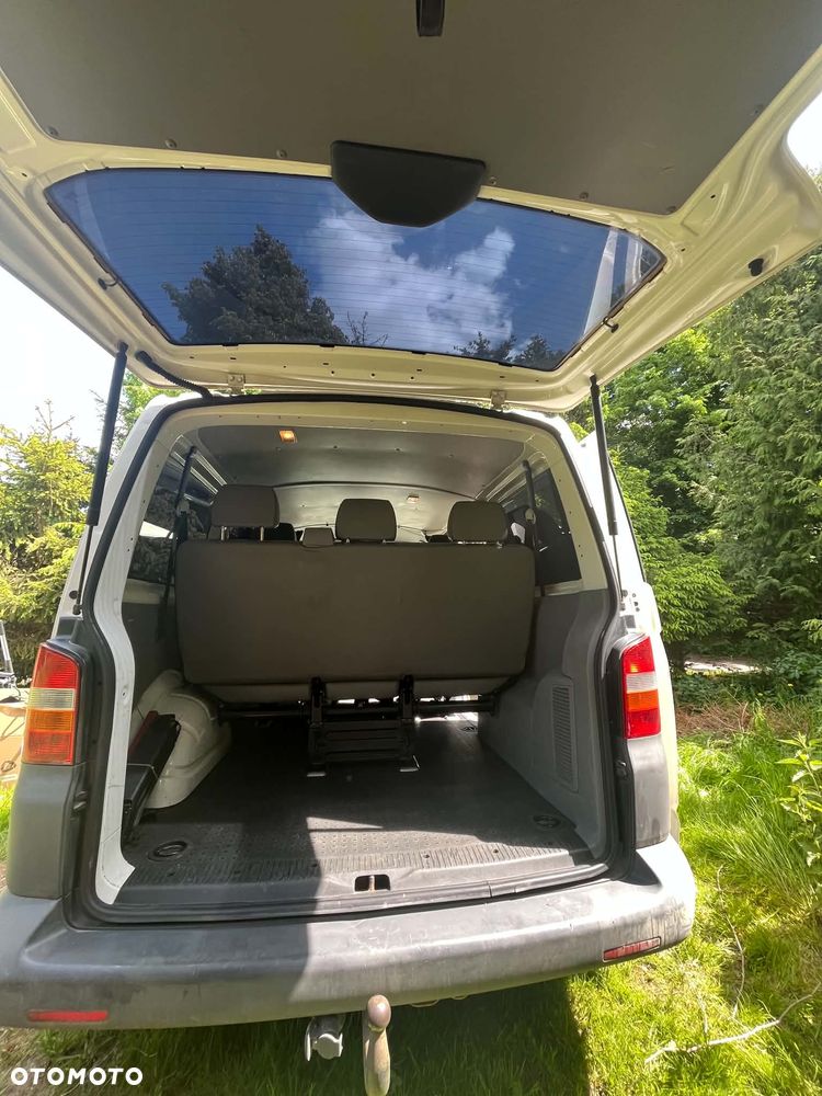 Volkswagen Transporter - 4