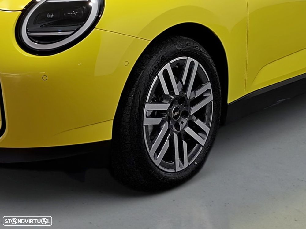 MINI 3 Portas Cooper SE Classic M - 4