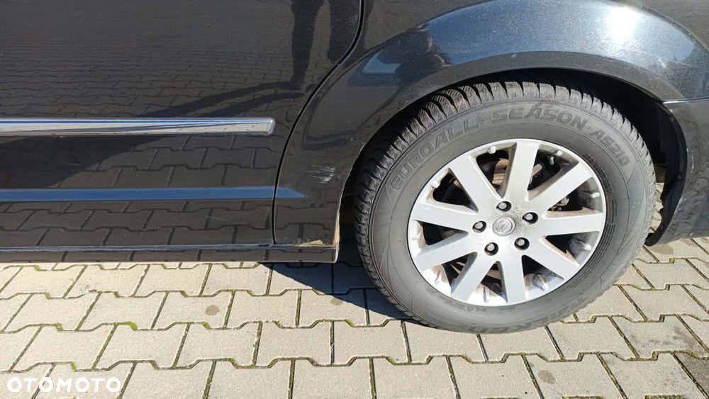 Chrysler Grand Voyager - 9