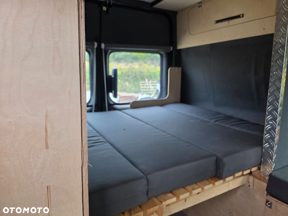 Ford Transit - 21