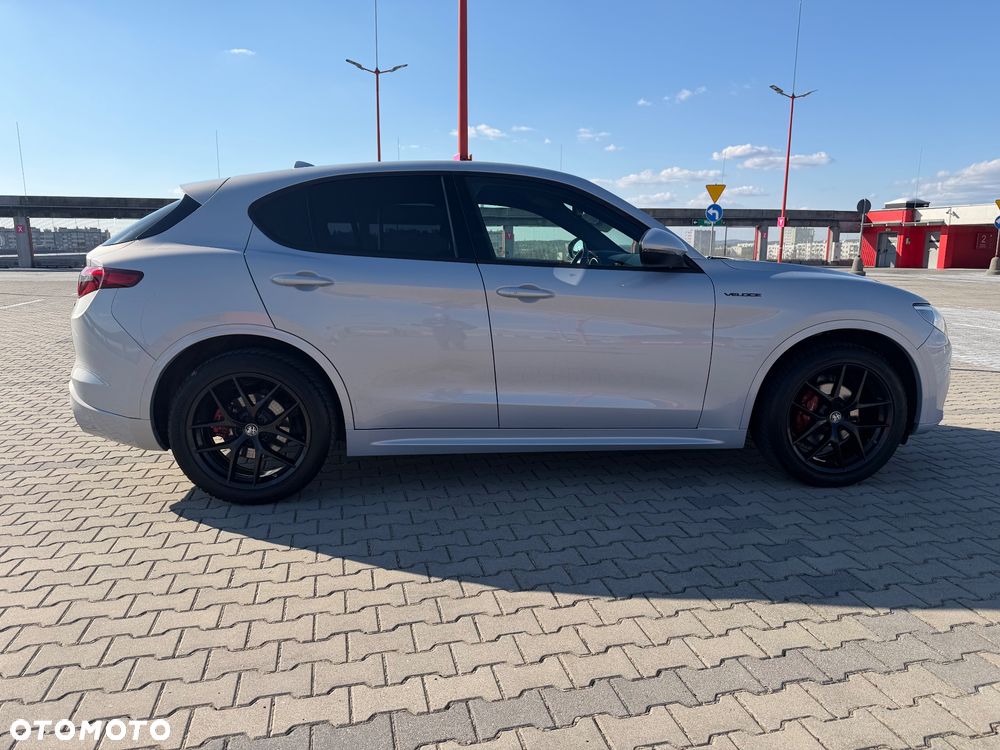 Alfa Romeo Stelvio 2.0 Turbo Veloce Q4 - 6