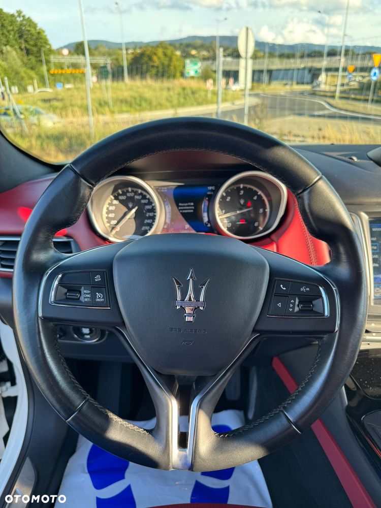 Maserati Levante Diesel Granlusso - 25