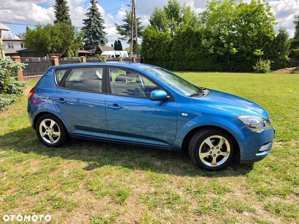 Kia Ceed 1.4 CVVT Vision - 21