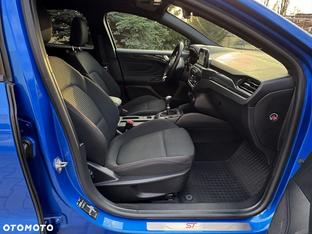 Ford Focus SW 1.5 EcoBoost ST-Line ASS - 15