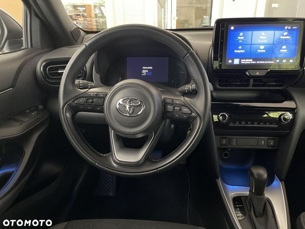 Toyota Yaris Cross - 10
