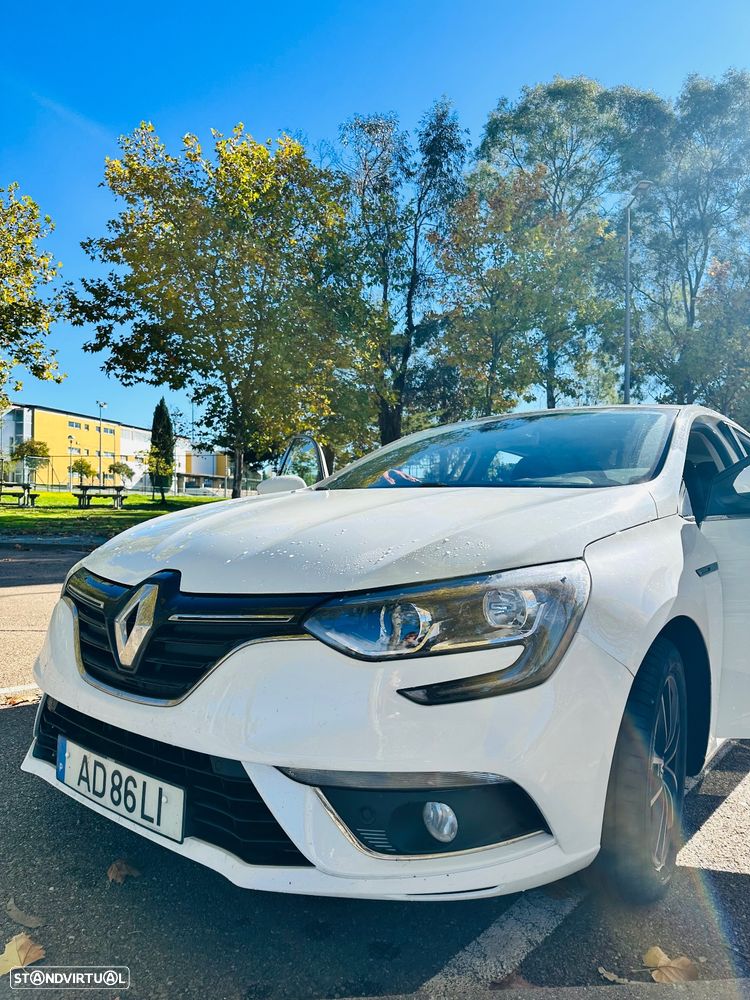 Renault Mégane 1.5 dCi Confort - 3