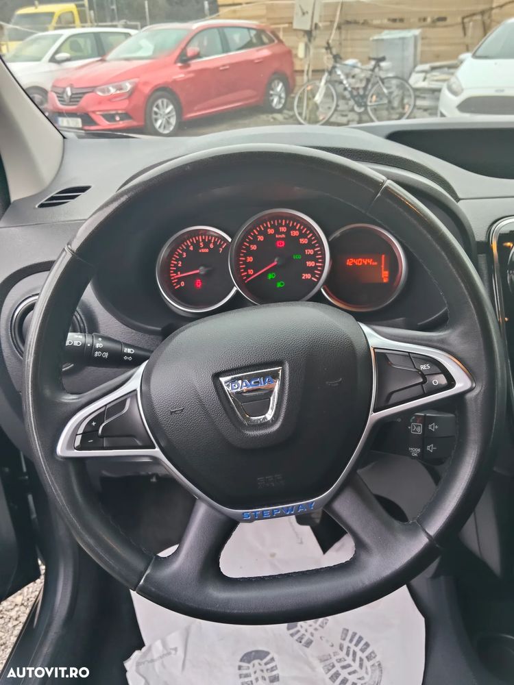 Dacia Dokker TCe 115 Stepway - 19