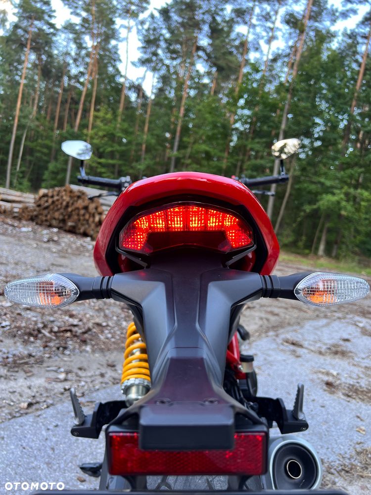 Ducati Monster - 20