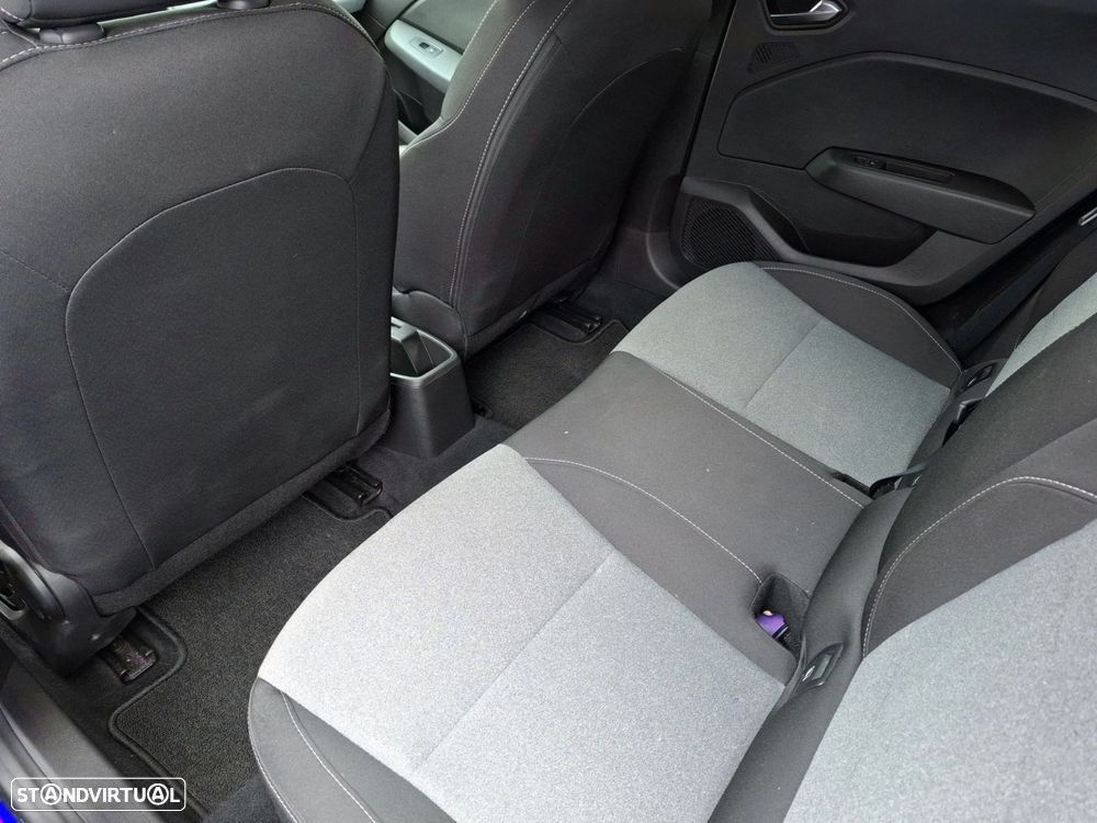 Renault Clio 1.0 TCe Evolution Bi-Fuel — fotografia 27