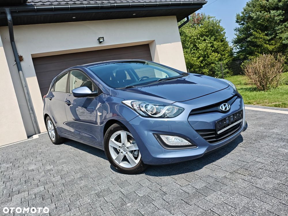 Hyundai i30 1.4 Trend - 13
