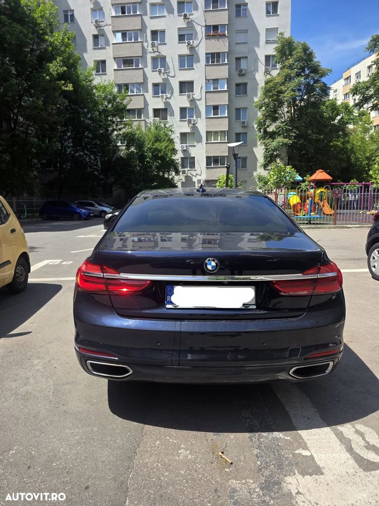BMW Seria 7 740d xDrive - 17
