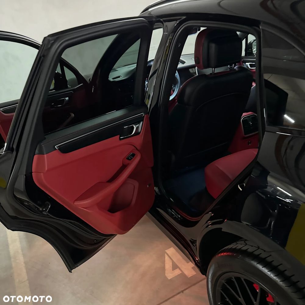 Porsche Macan - 11