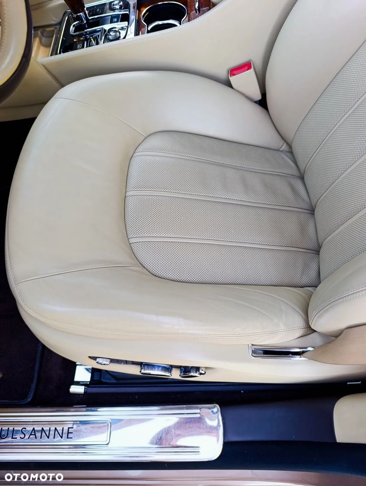 Bentley Mulsanne - 35