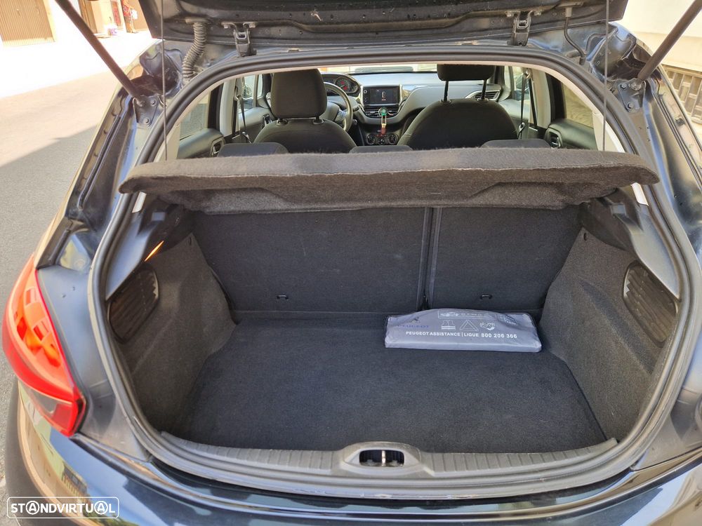 Peugeot 208 1.2 PureTech Active - 5