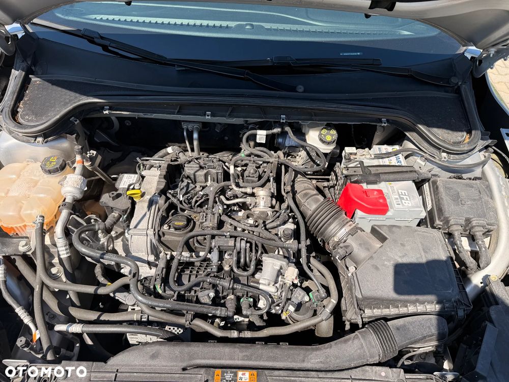 Ford Focus 1.0 EcoBoost mHEV ST-Line - 6