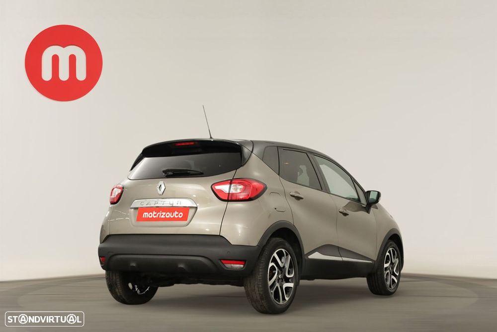 Renault Captur 1.5 dCi Exclusive - 4