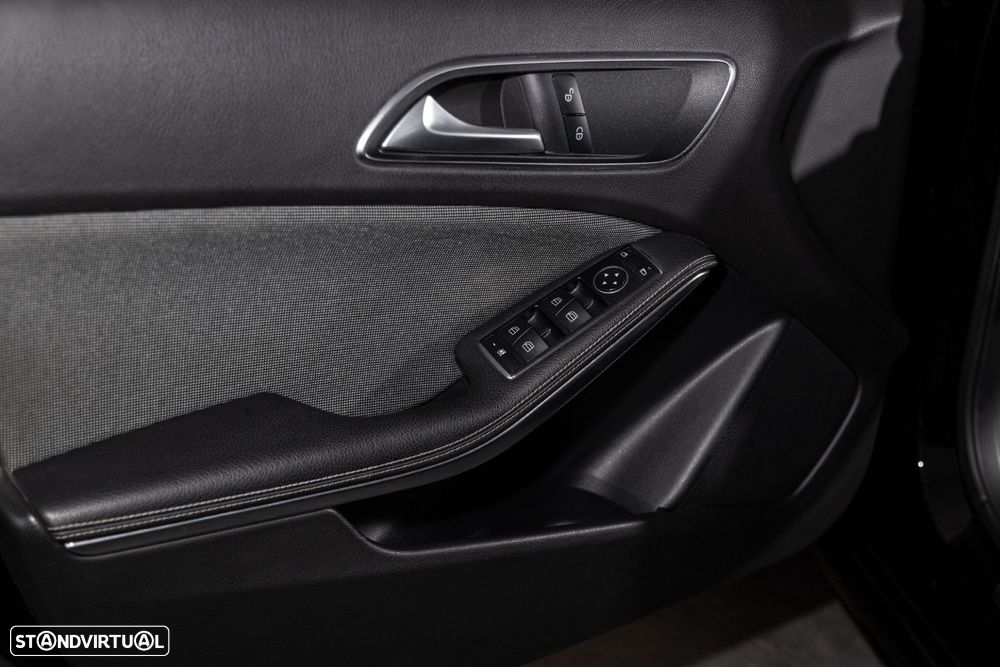 Mercedes-Benz A 180 d Style - 21