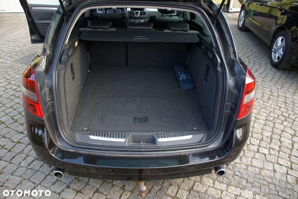 Renault Laguna dCi 150 FAP GT - 8