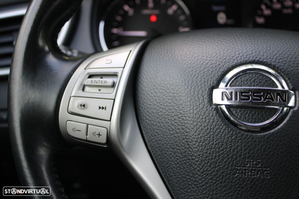 Nissan Qashqai 1.6 dCi Tekna - 12