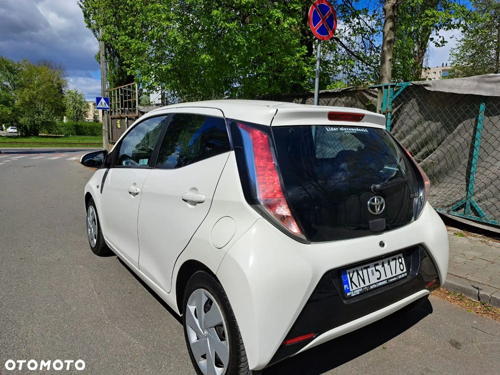 Toyota Aygo - 8
