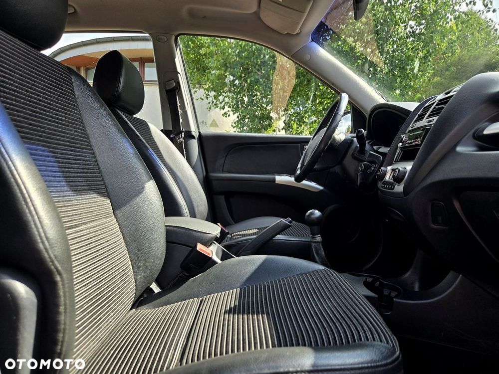 Kia Sportage 2.0 4WD Champ - 5