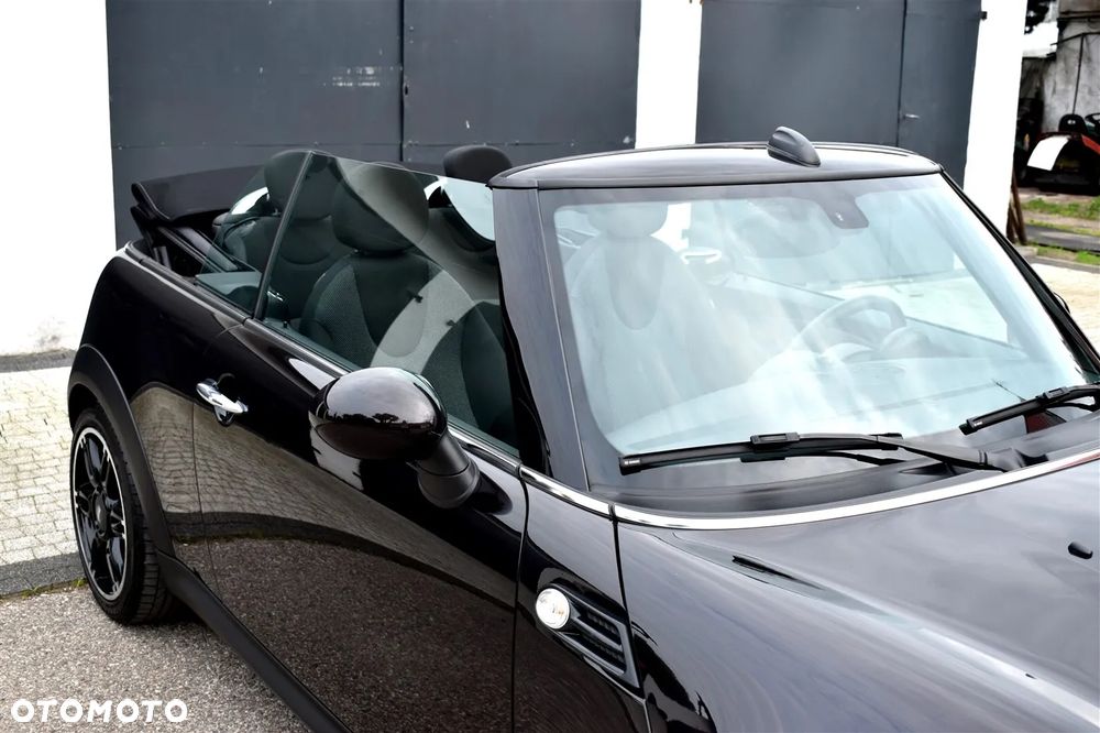MINI Cooper Cabrio Highgate - 39