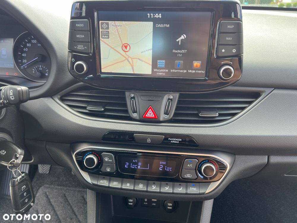 Hyundai i30 1.4 T-GDI Premiere Style - 19