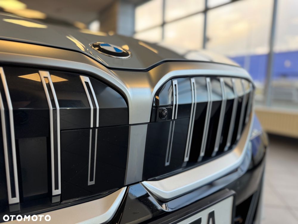 BMW Seria 5 520d xDrive - 8
