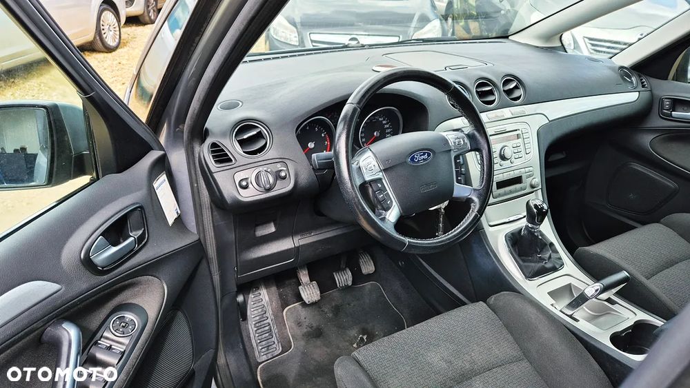 Ford S-Max 2.0 FF Titanium - 30