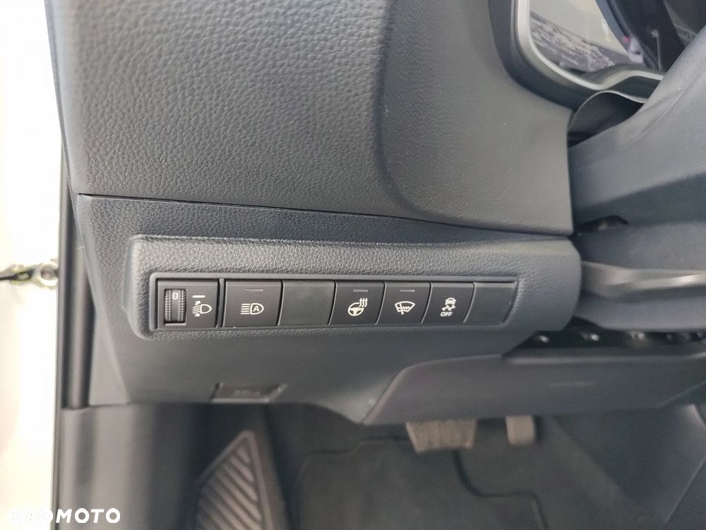 Suzuki Swace 1.8 Hybrid Premium Plus CVT - 30