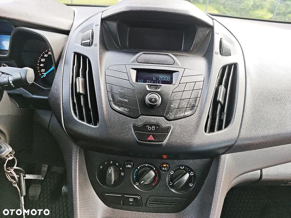 Ford Transit Connect - 24