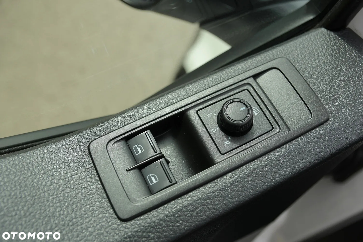 Volkswagen TRANSPORTER=T6=150KM=BRYGADÓWKA=6-OSÓB - 25