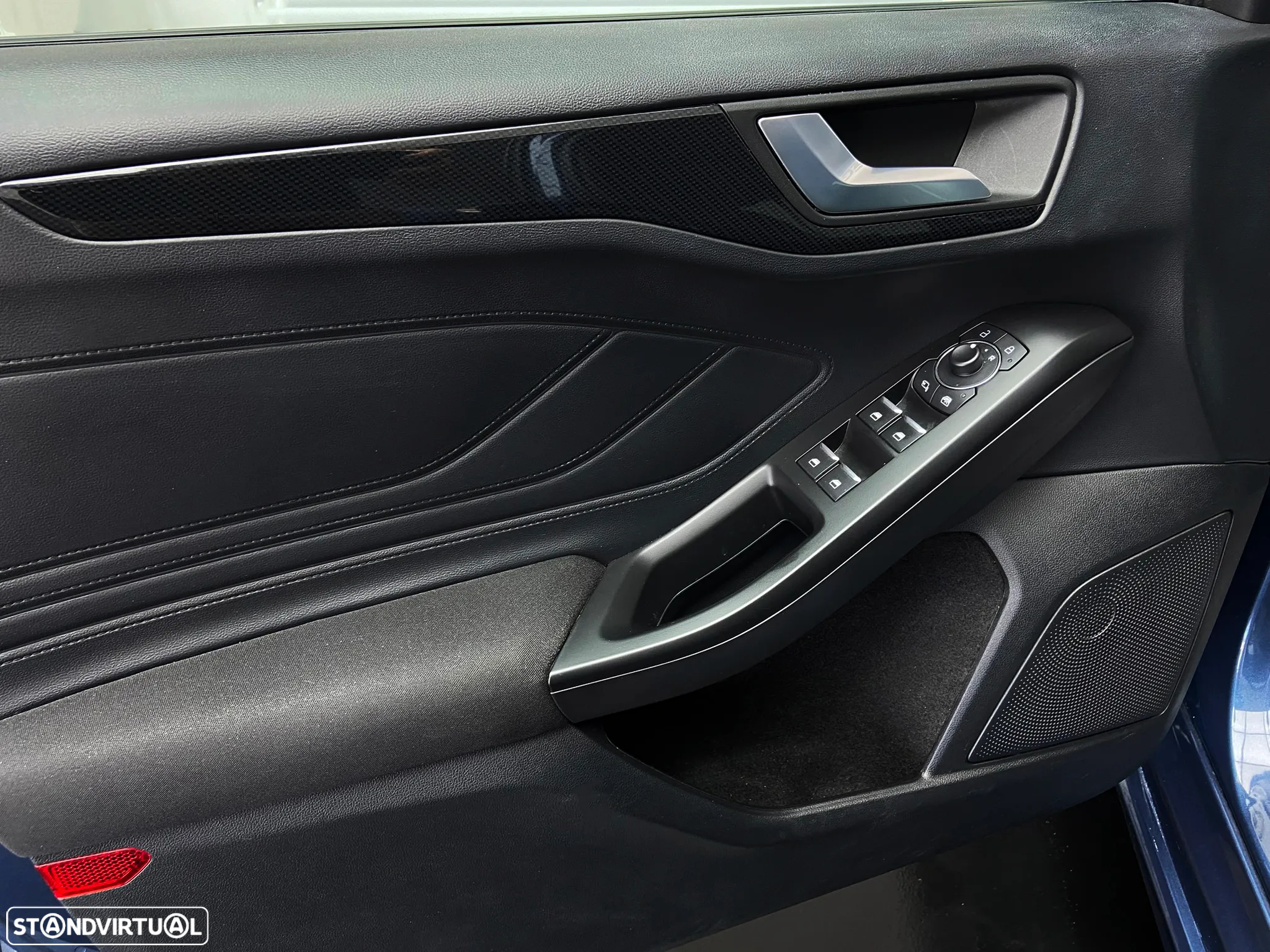 Ford Focus 1.0 EcoBoost ST-Line - 7