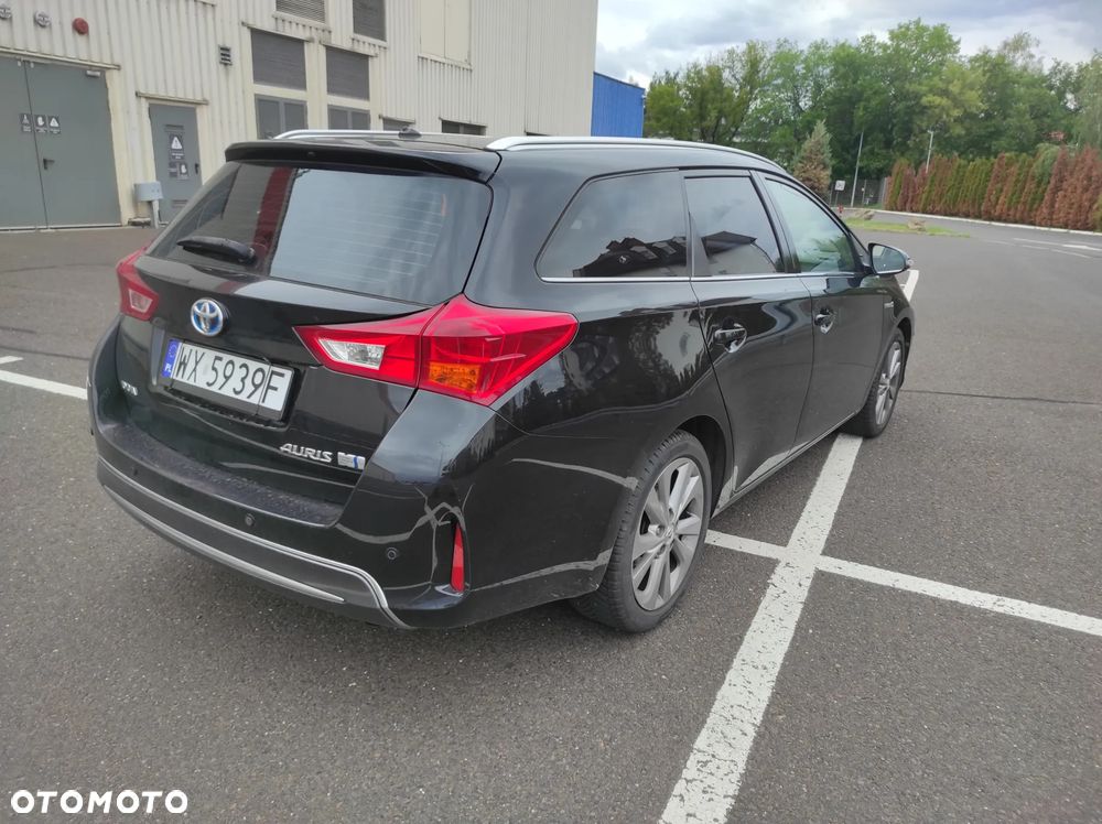 Toyota Auris 1.8 Travel - 4