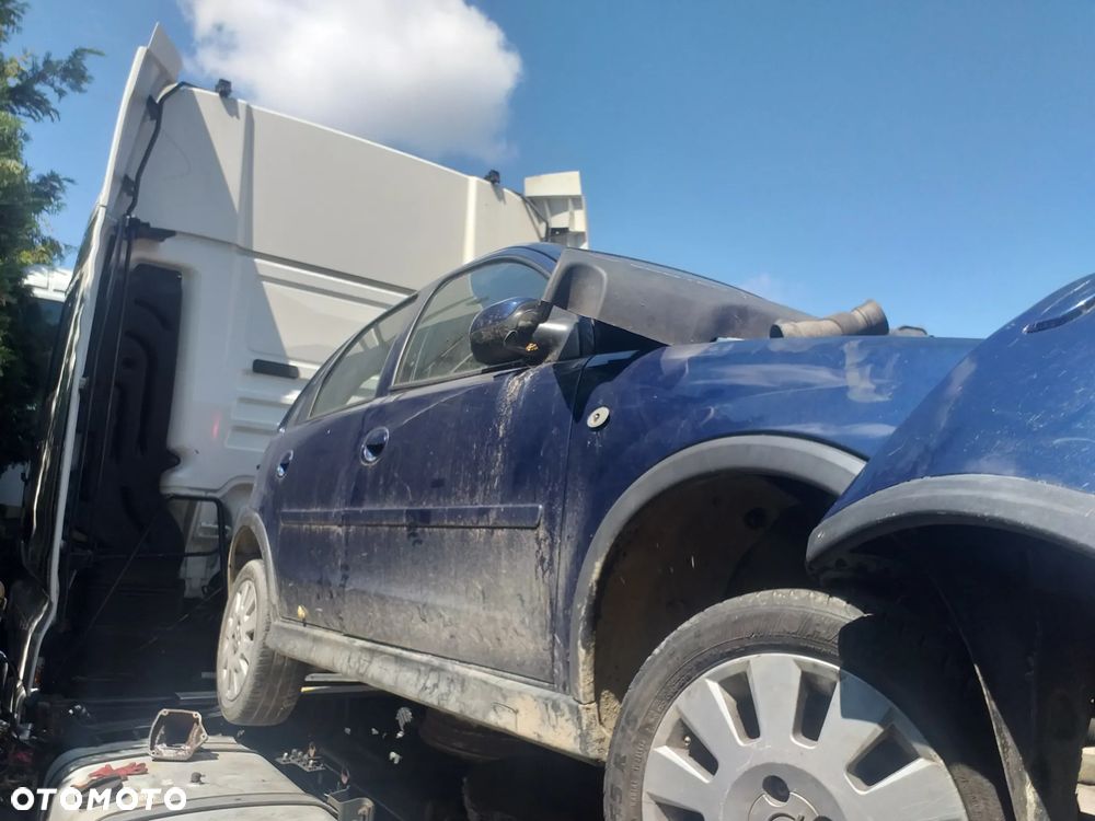 Auto na części - Opel Astra Silnik Skrzynia Drzwi Maska Klapa Błotnik Zderzak Lampa Szyba Klamka Lusterko Deska Kokpit - 2