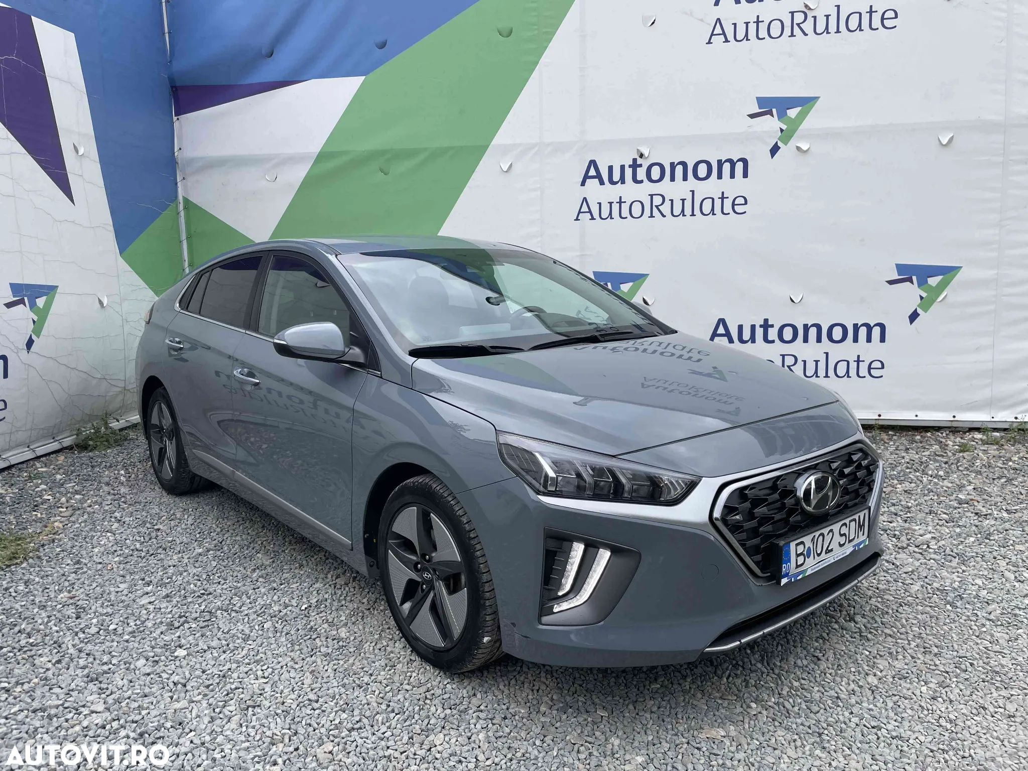 Hyundai IONIQ - 2