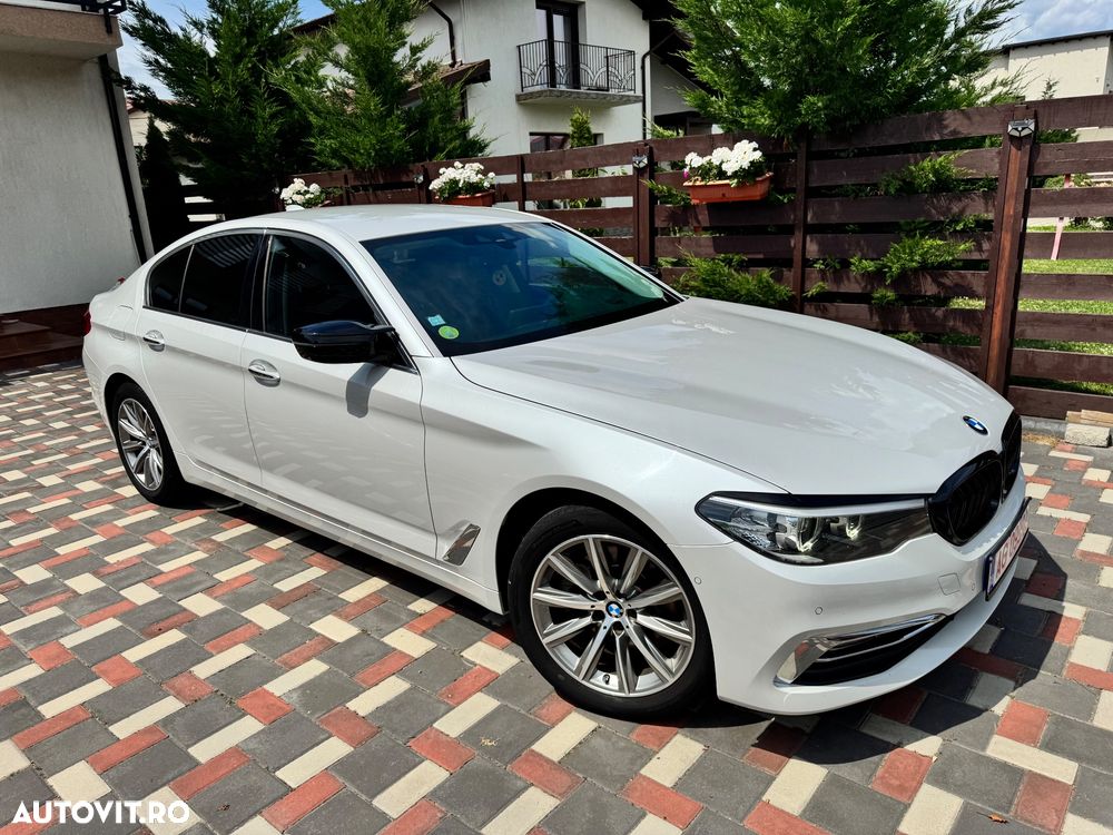 BMW Seria 5 520d xDrive Aut. Luxury Line - 30