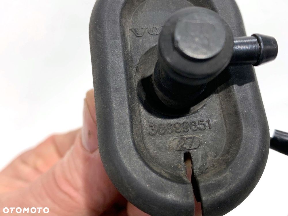 DYSZA SPRYSKIWACZA SZYB  VOLVO S80 II (124) 2006 - 2016 4.4 V8 AWD 232 kW [316 KM] benzyna 2006 - - 3