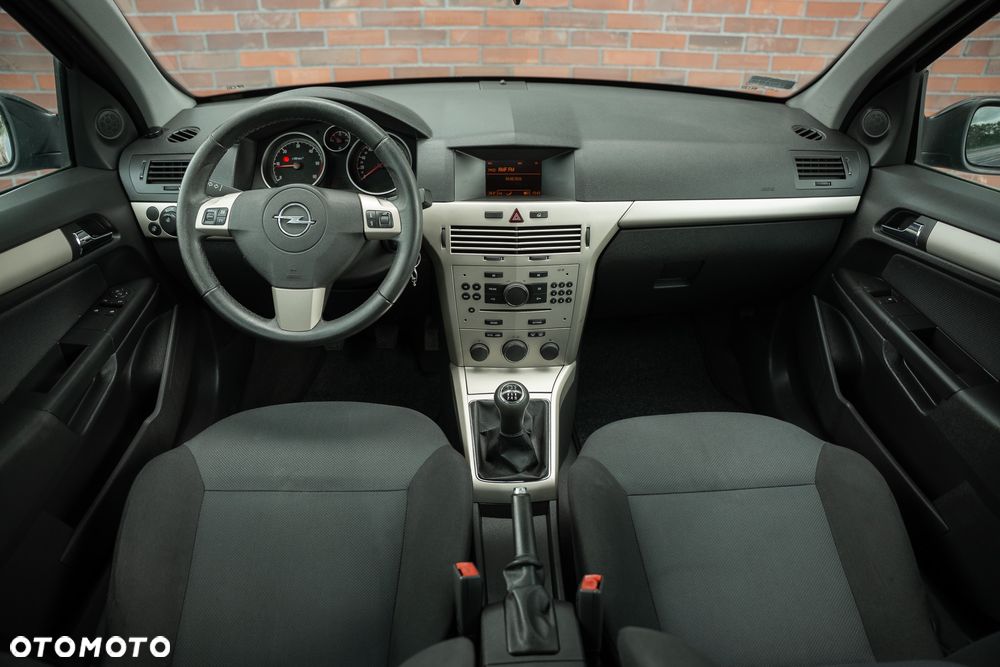 Opel Astra 1.7 CDTI Essentia - 5