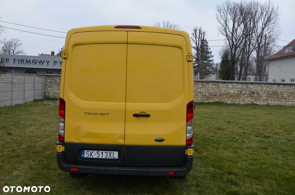 Ford Transit - 12
