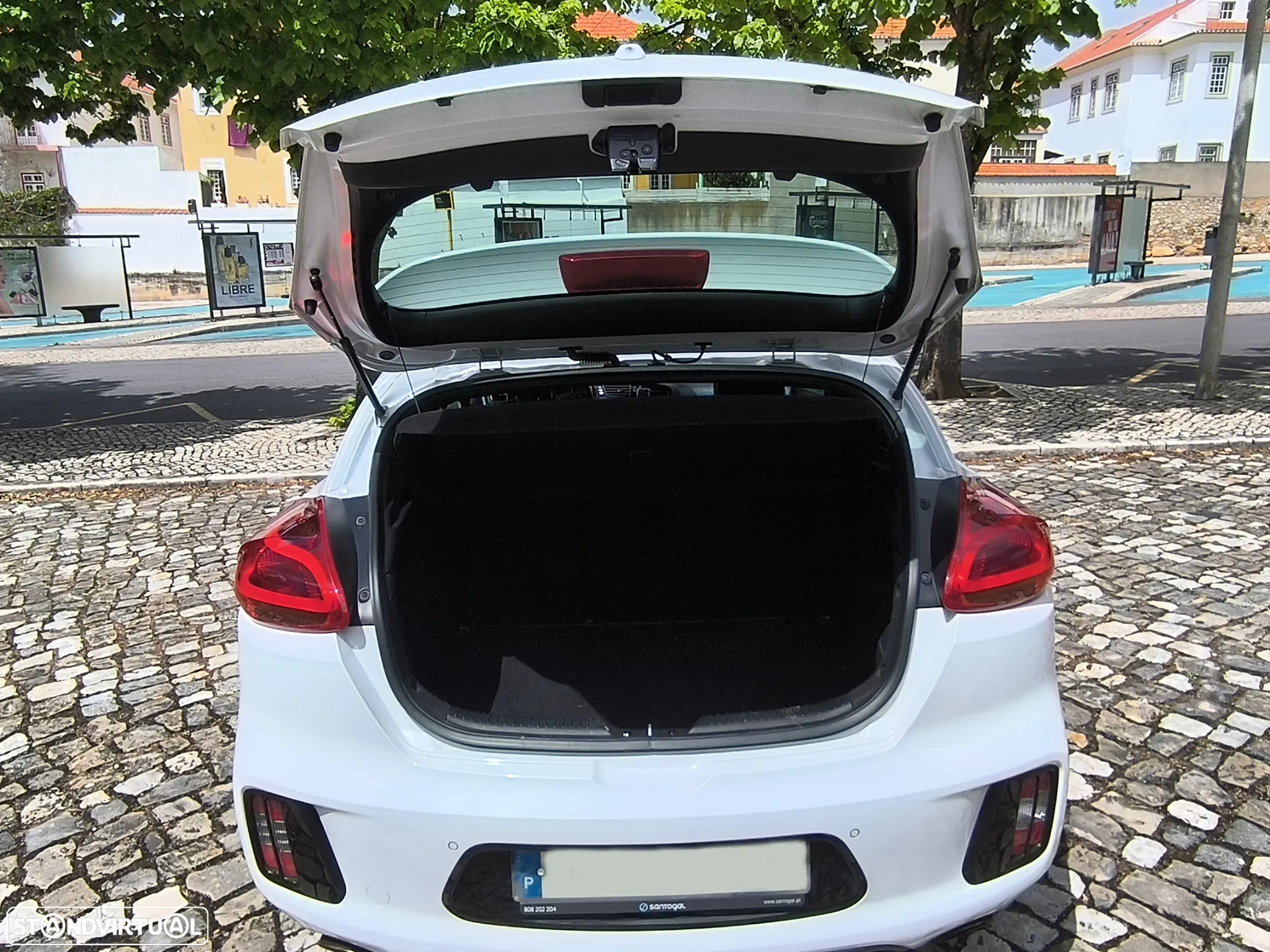 Kia Ceed S Coupé 1.6 T-GDi GT - 9